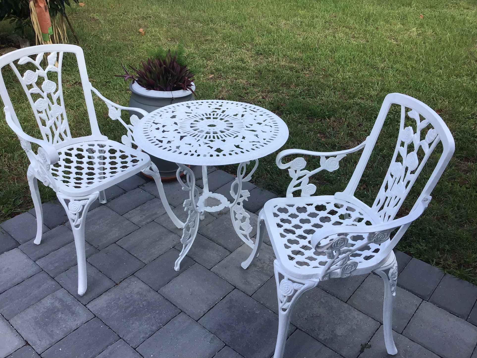 Vintage Cast Iron Bistro Arm Rest Chair Set