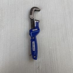 Wrench 24$