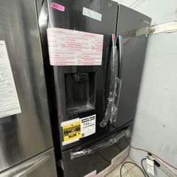 New Samsung Black Stainless French Door Fridge Ice And Water 