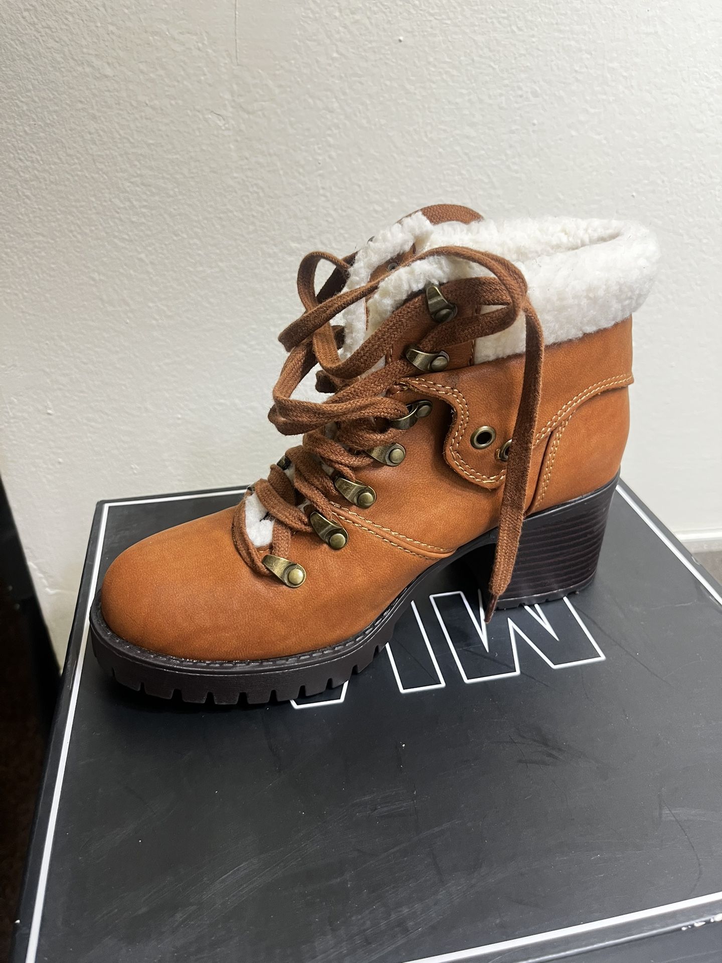 Brown Boot