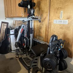 Bowflex Home Gym – Full Set with Bench, Attachments, and Weights