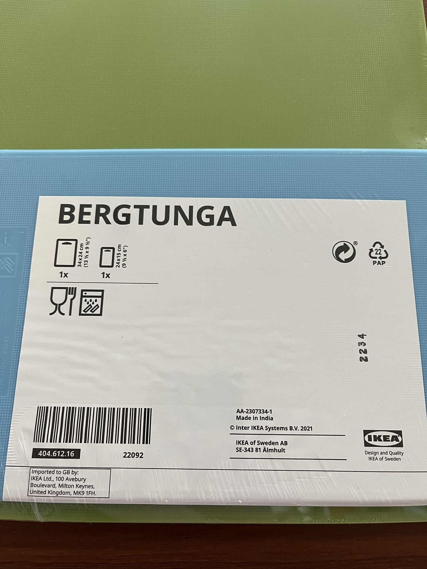 BERGTUNGA Cutting board, set of 2, dark blue/red - IKEA