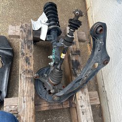 2021 Nissan Versa Suspension Left Side Knee 