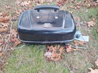 CAMPING PORTABLE GRILL. 