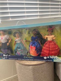 Encanto doll set