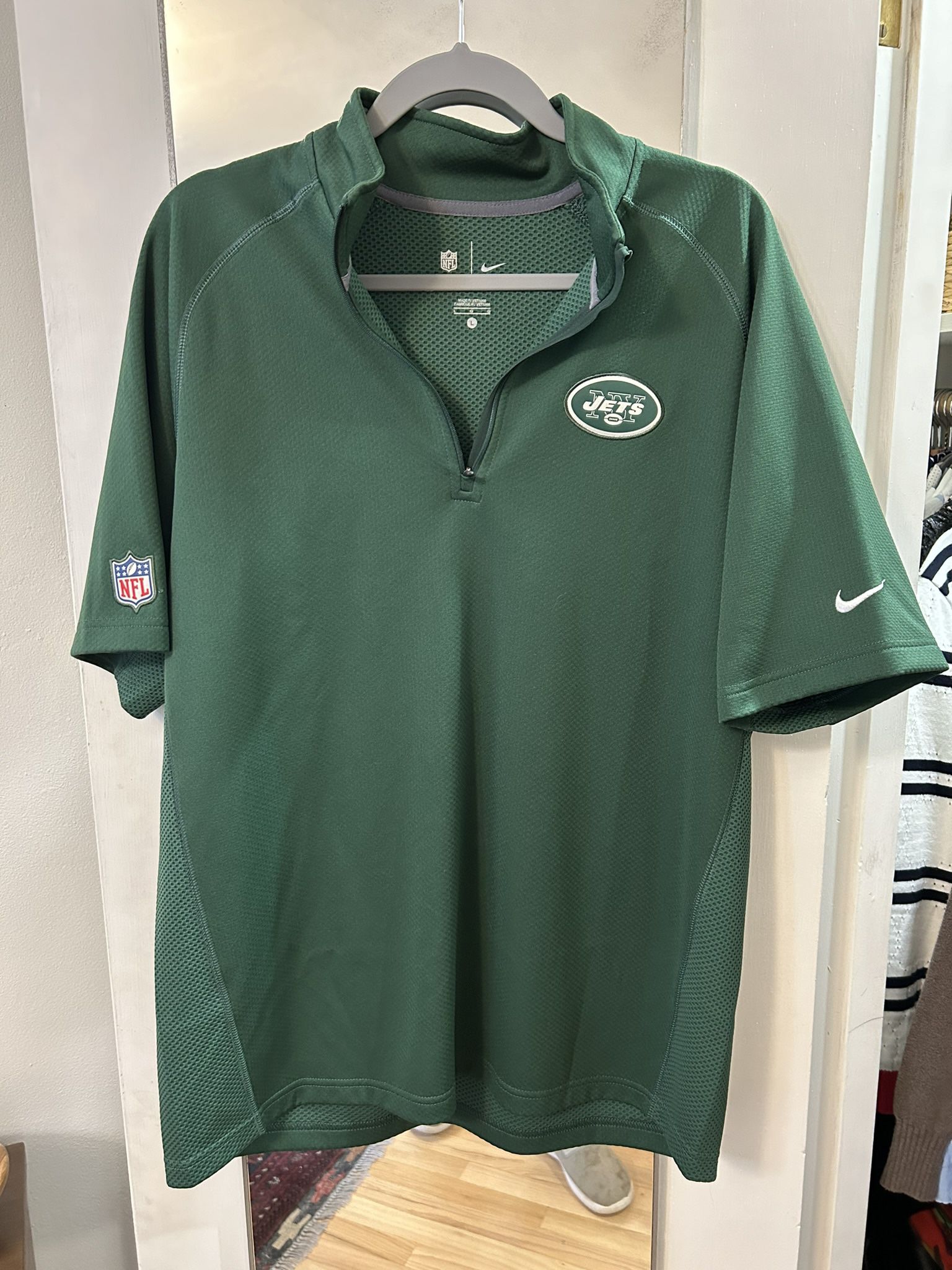 Green Zip-placket Shirt - NY Jets