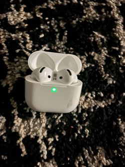 Apple AirPods Pro with Charging Case