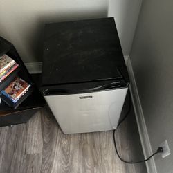 Mini Fridge For Sale