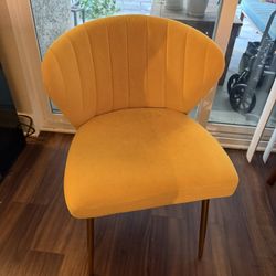 Euclid Modern Tufted Velvet Wingback Dining Chair