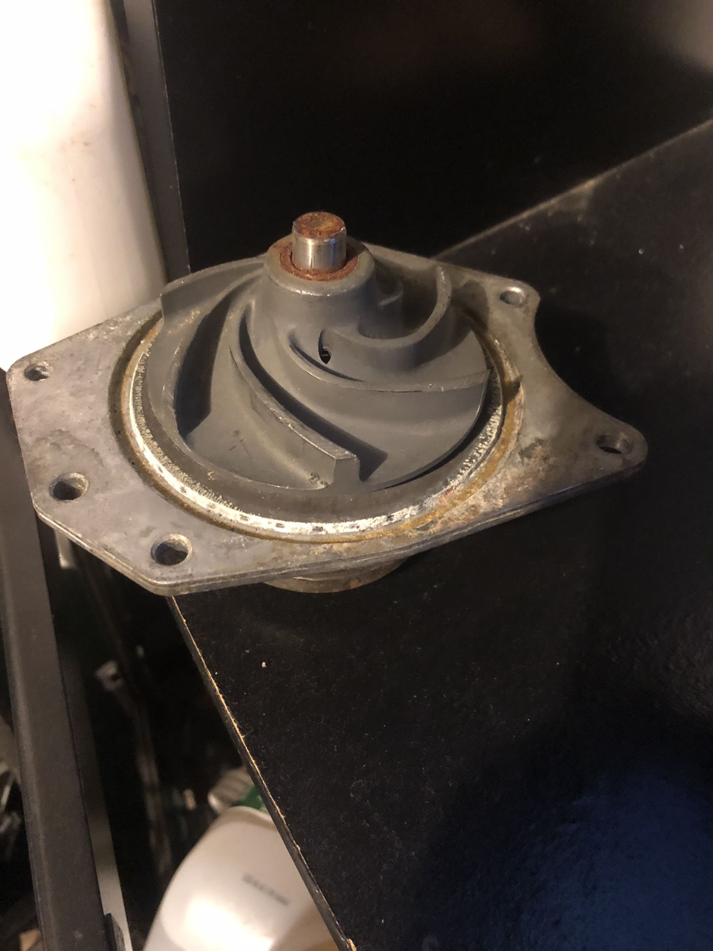 Used, But like New, Chrysler 3OOM Water pump