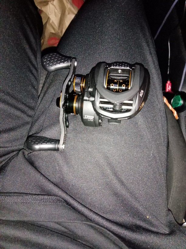  Lew's tournament pro Speed Spool LFS Reel