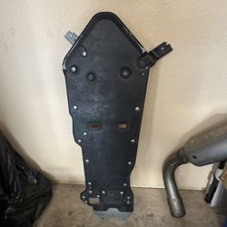 Infiniti Q50 Undershroud