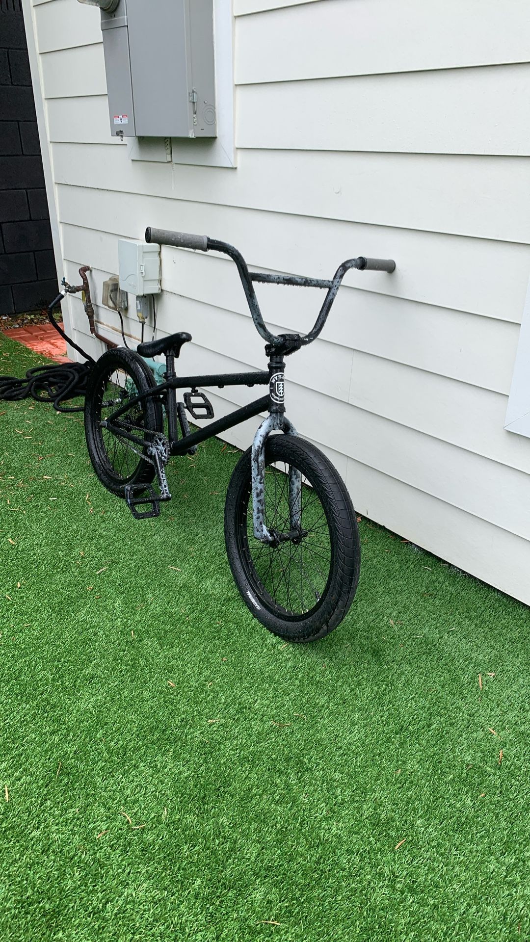 Free Agent BMX Bike