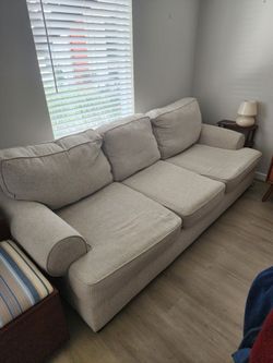 Set of 2  beige couches