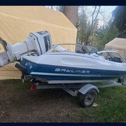 Bayliner Boat 70