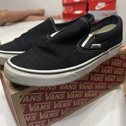 Black Slip On VANS 