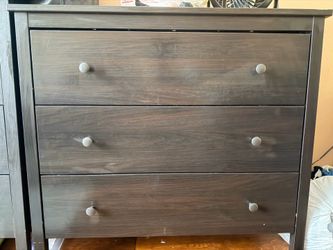 IKEA dresser 3 drawers