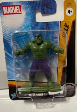 Marvel hulk toy figurine
