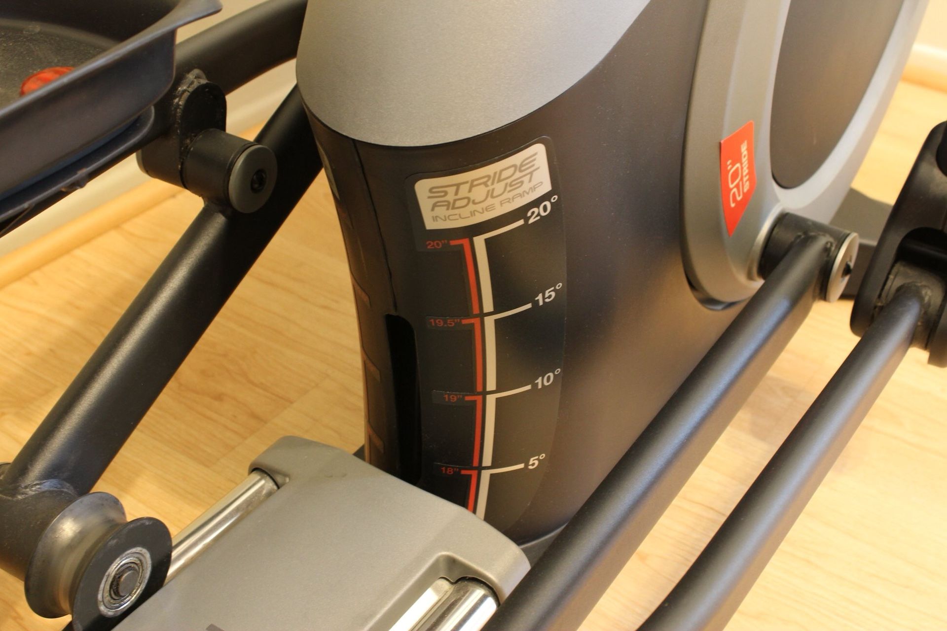 FreeMotion 515 Elliptical Cross Trainer Exercise Workout Machine Home