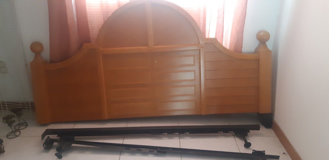 King size head board with frame