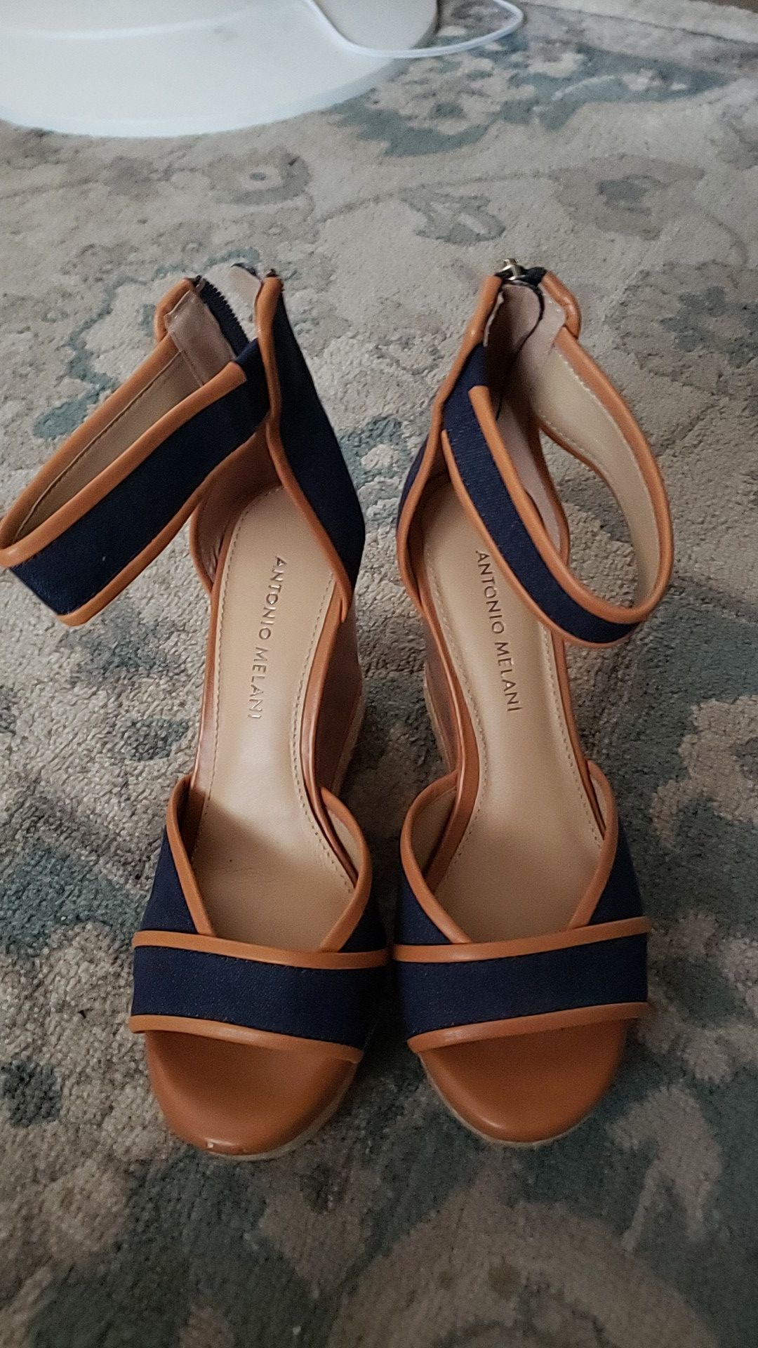 Antonio Melani wedges