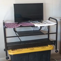 3 tier metal stand