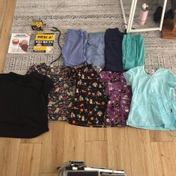 scrubs/ hesi studying guides.