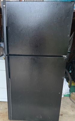 BLACK REFRIGERATOR