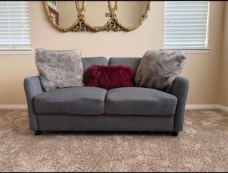 Like new couch