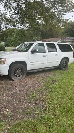 08 Chevy suburban