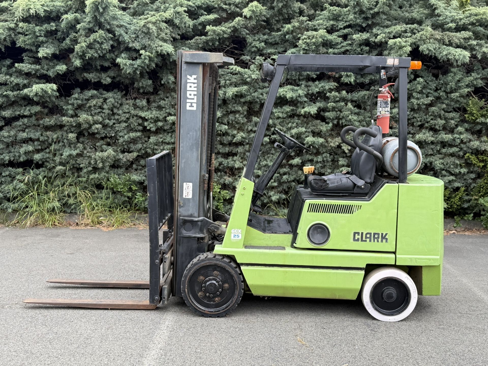CLARK FORKLIFT