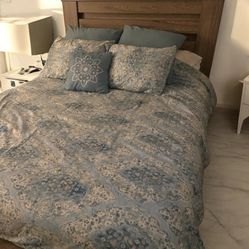 Brand New Queen Bed, Comes With Frame,Gray Wooden Headboard, Box Spring, Mattress, And Brand New Bedding/pillows 