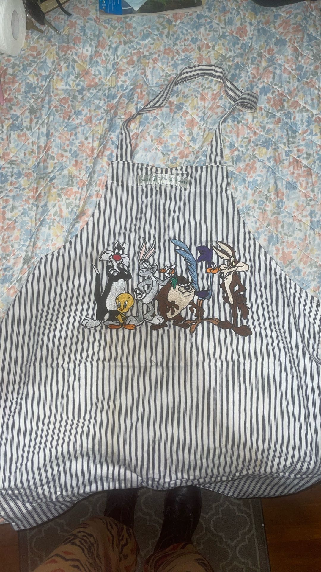 Looney Tunes Apron