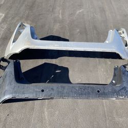 2016 2018 Toyota Prius Rear Bumper 