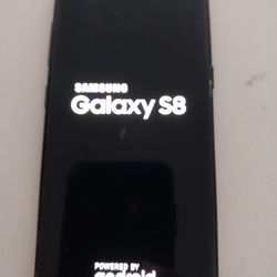 SAMSUNG S8 GALAXY 64GB.  for Verizon.   Also Includes Phone  Power Case And Another Case
