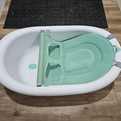 Friday Baby 4-in-1 Bath Tub