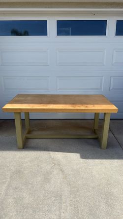 Free work table! you pick up in Carlsbad