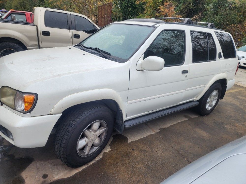 2001 Nissan Pathfinder for Sale in Norcross, GA - OfferUp