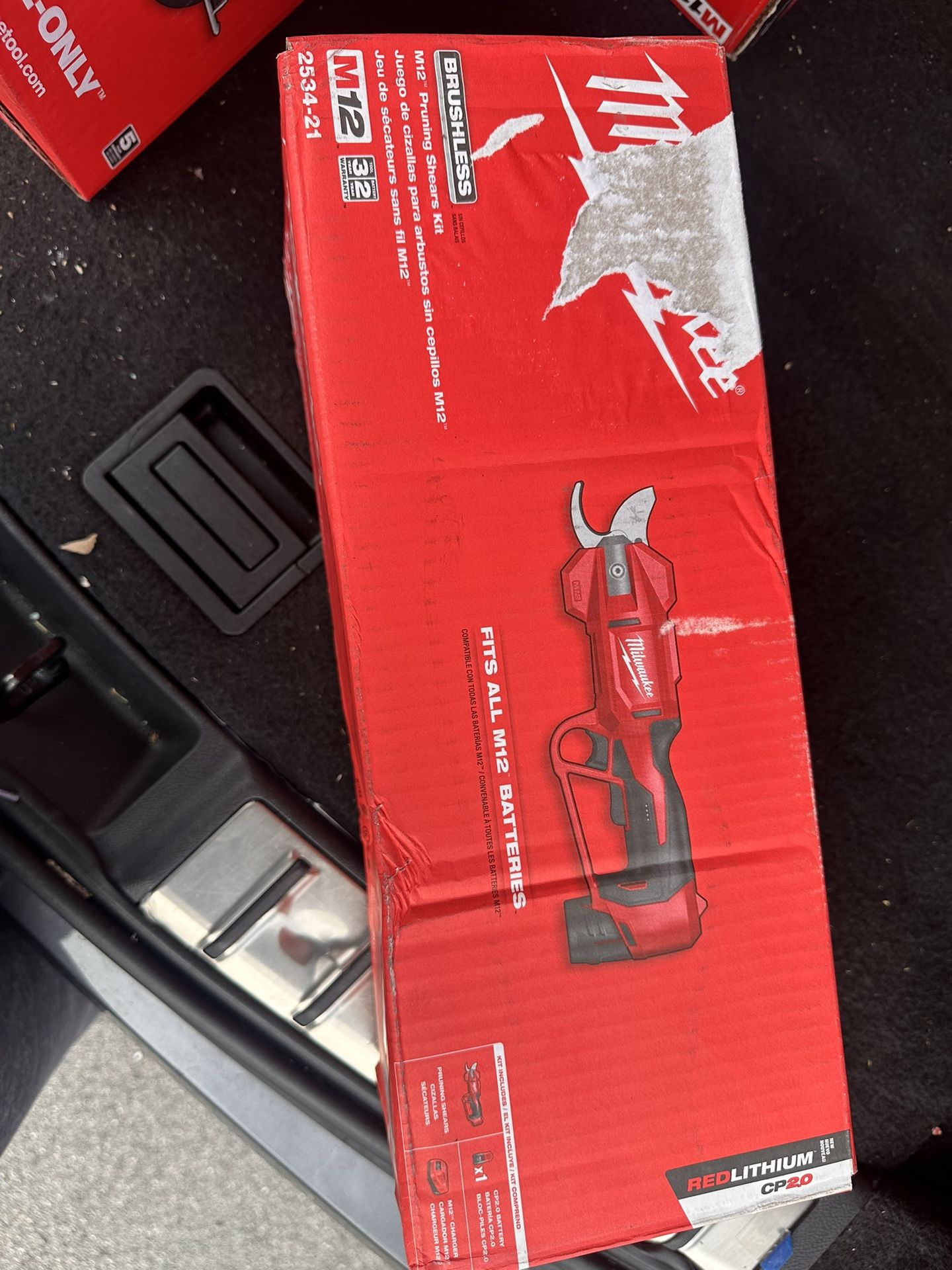 Milwaukee Pruning Shears Kit