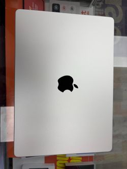 MacBook Pro Apple M3 Max