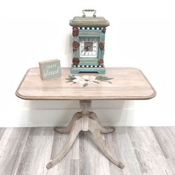 Wood Accent Table Or Coffee Table🛋️   🛋️ 🛋️ Decors Are Not Included