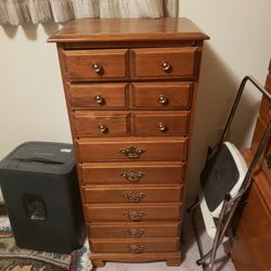 IMPERIAL cabinet Co Chest