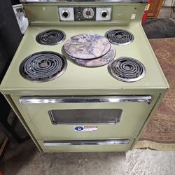 1960s 1970s Range General Electric  Green