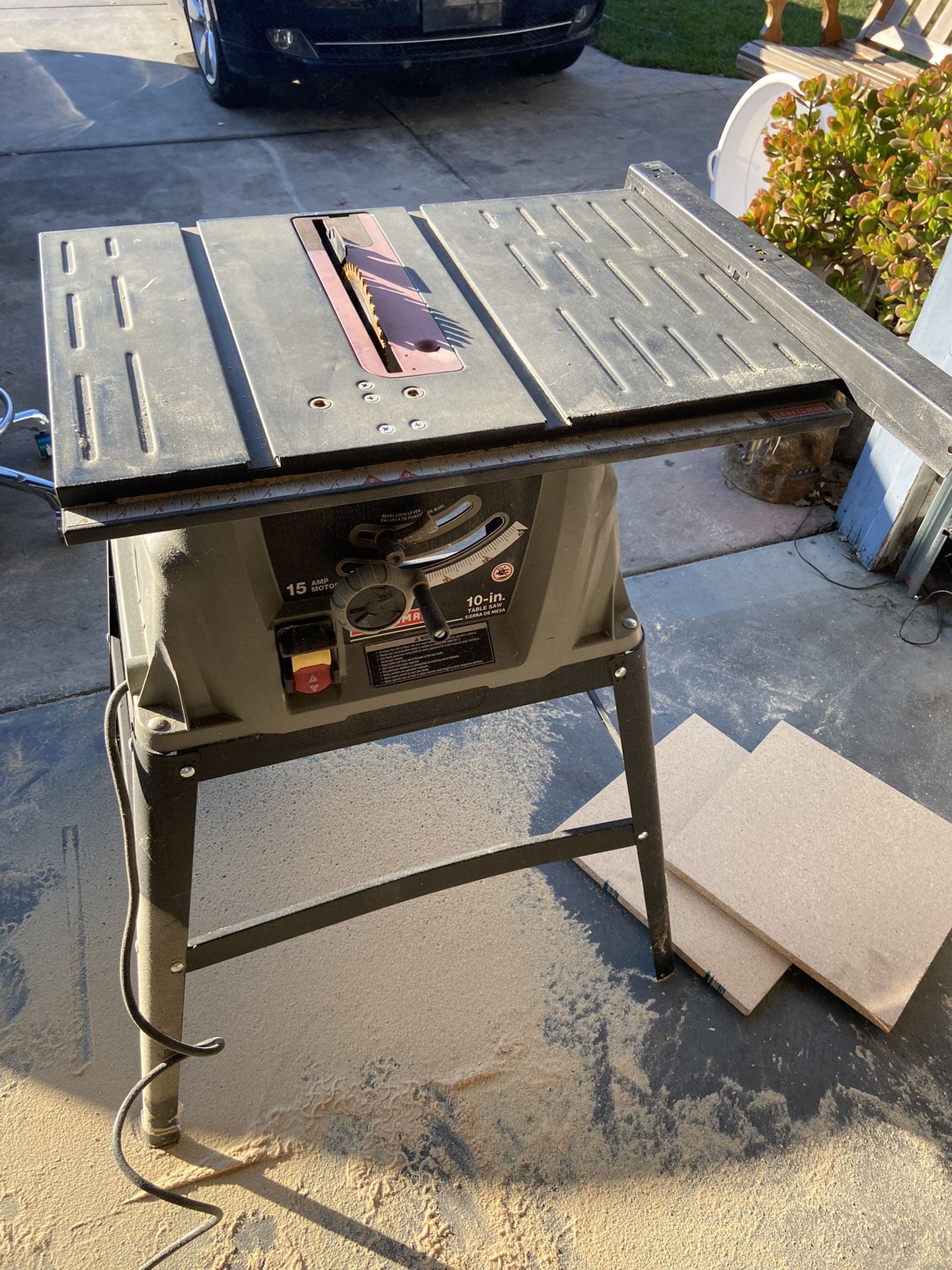 10” 15 Amp. Craftsman Table saw W/ Stand