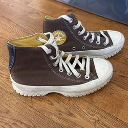 Brown converse 