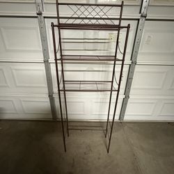 Over-The-Toilet Space Saver