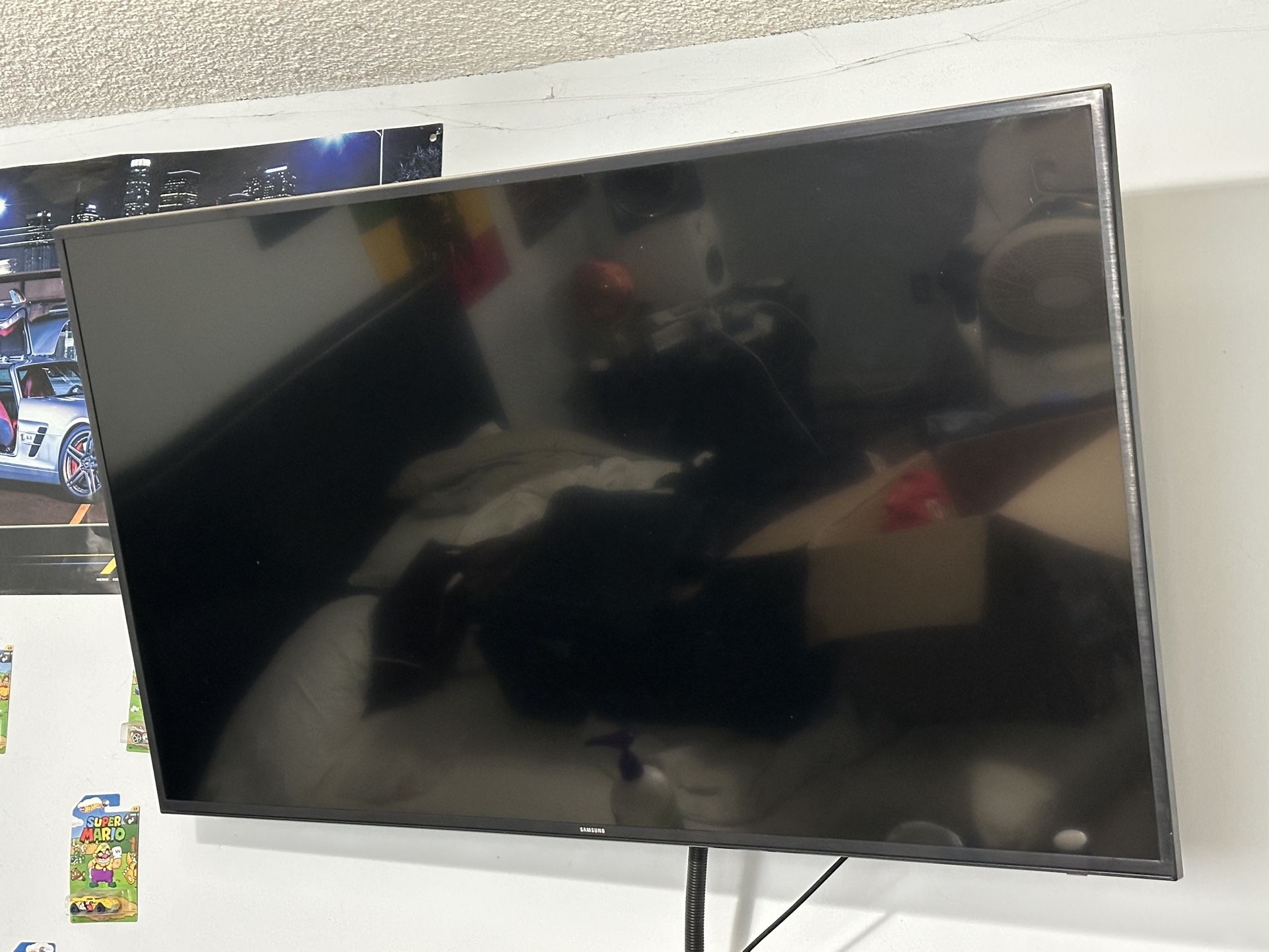 SAMSUM 55 INCH SMART TV $200