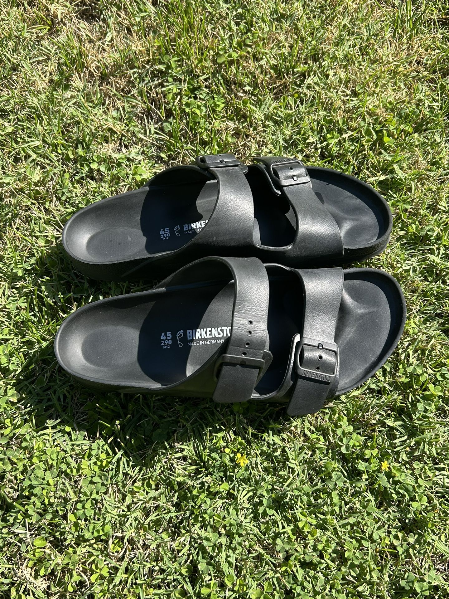 Men’s Birkenstock Sandals Size 45 ( 12 )) Brand New