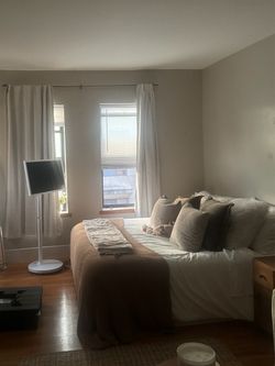 King Mattress + Box Spring