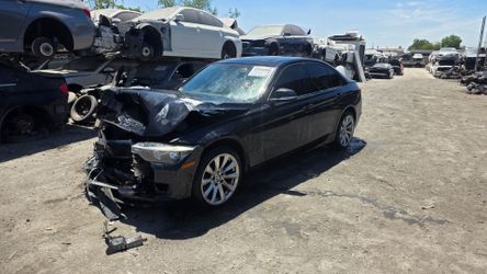 2013 BMW 328I F30 N20 PARTING OUT PARTS FOR SALE PARTES